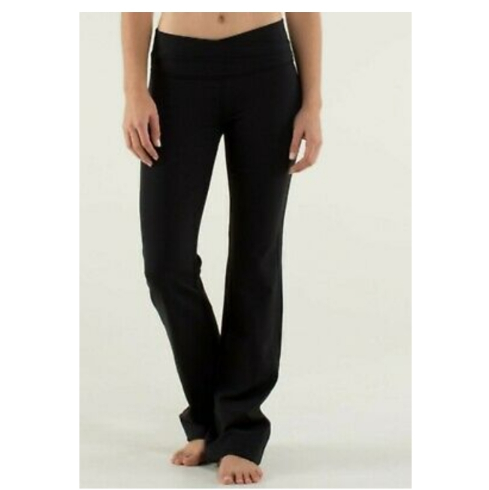 Lulu lemon astro yoga pants size 8r NWOT